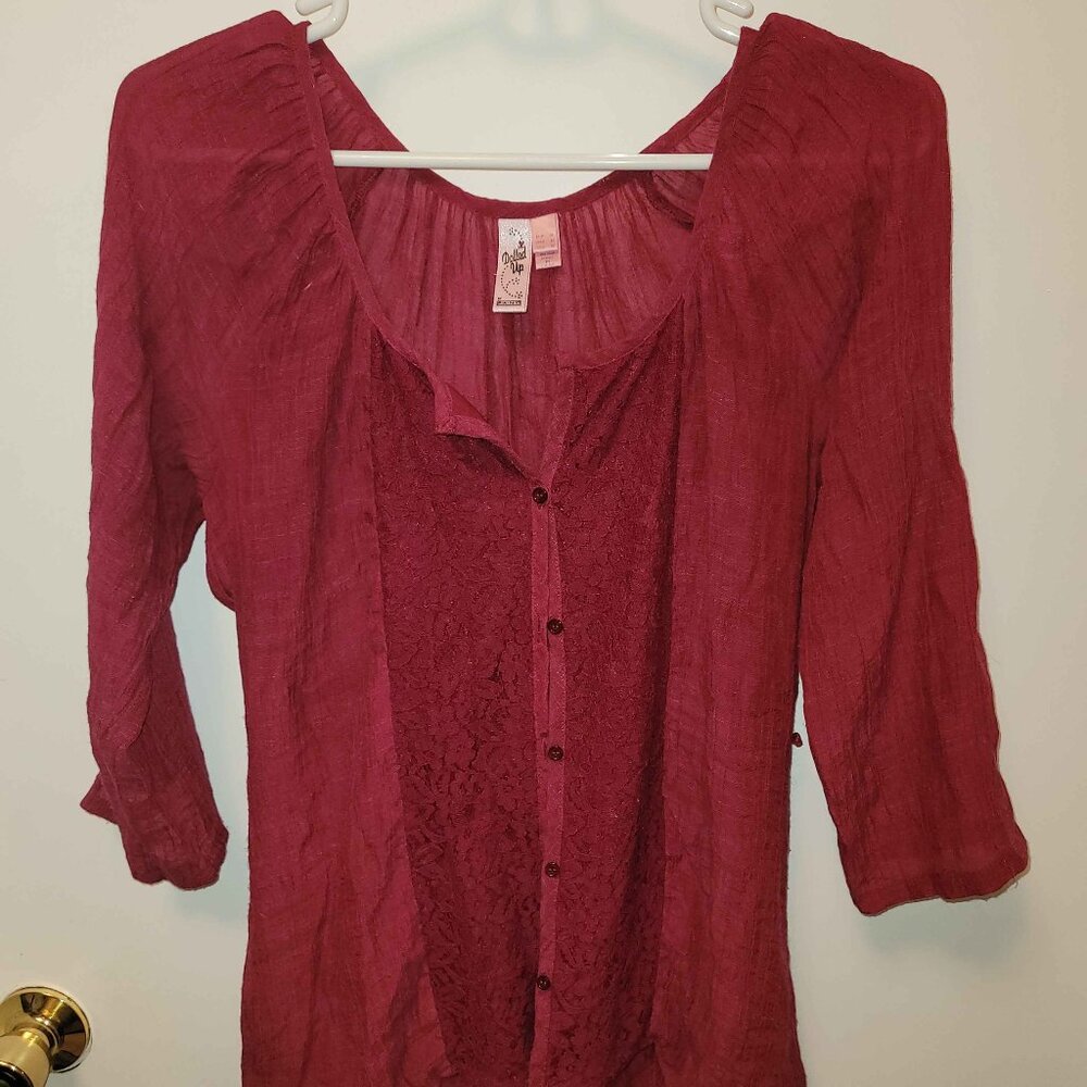 Mesh Burgandy Mid-Sleeve Shirt